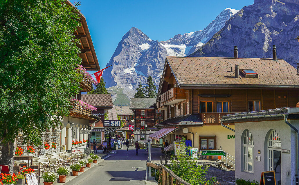 Mürren car-free village above the Lauterbrunnen Valley