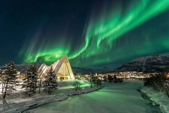 The Arctic Cathedral in Tromsø under a winter sky