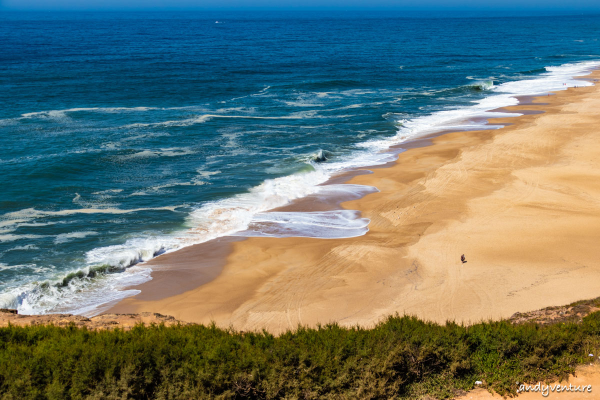 Cabo da Roca cliffs meeting the Atlantic